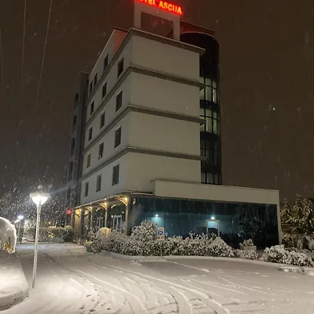 Ascua Hotel Vasqarr