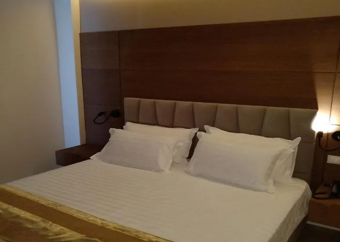 Hotel Ascua Vasqarr