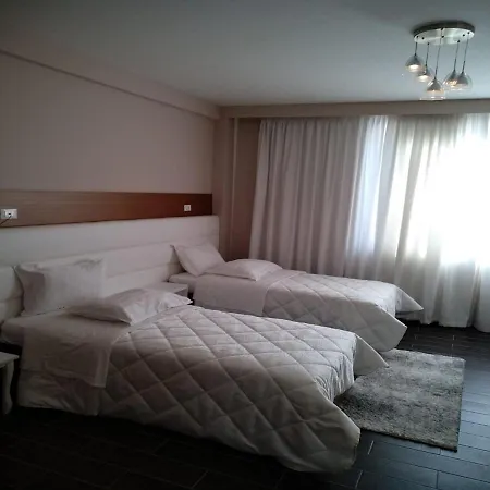 Hotel Ascua 3*